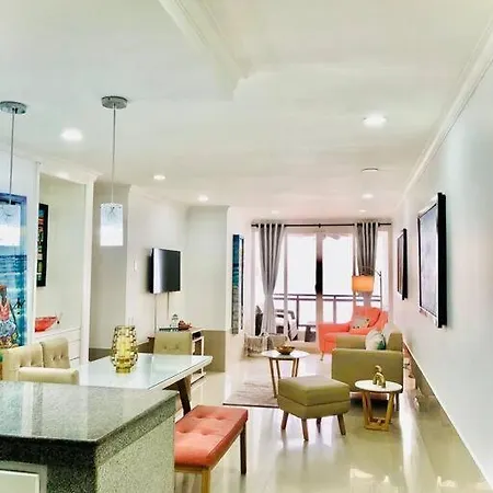 Modern In Laguito Apartamento *