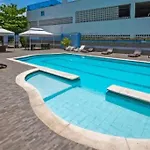 Modern Apartment In Laguito